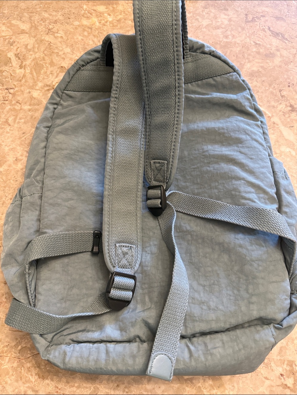 Kipling back pack - Picture 2 of 5